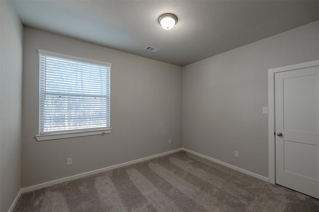 Ground level bedroom 2