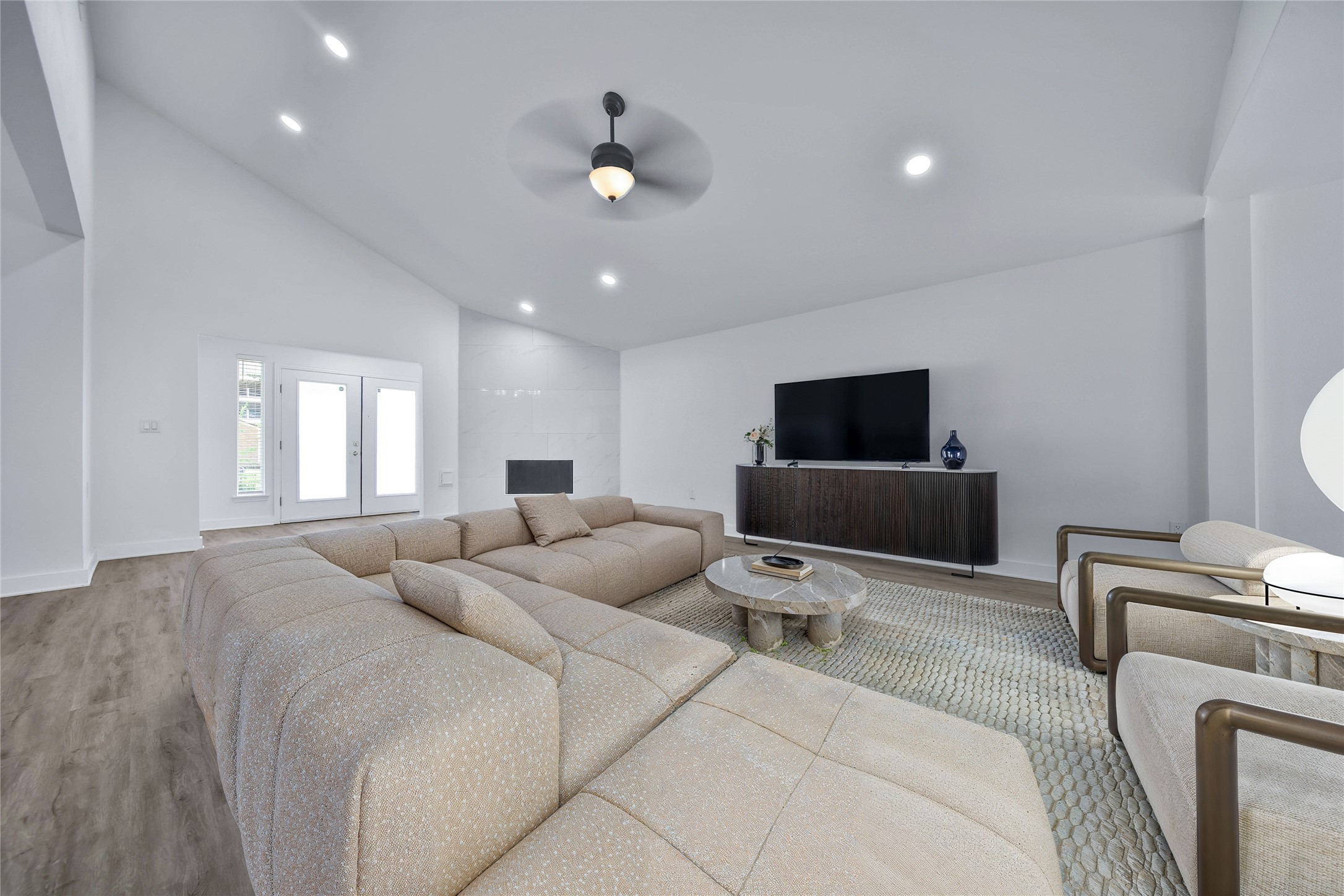 11530 Wickersham Lane, Houston, TX 77077