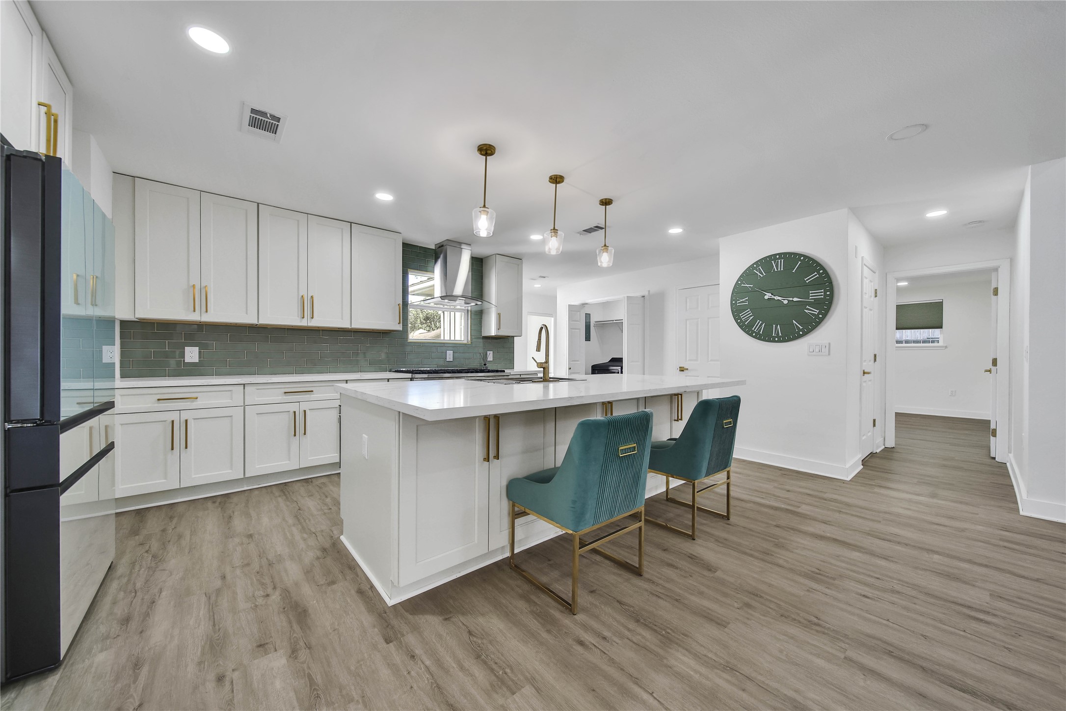 11530 Wickersham Lane, Houston, TX 77077