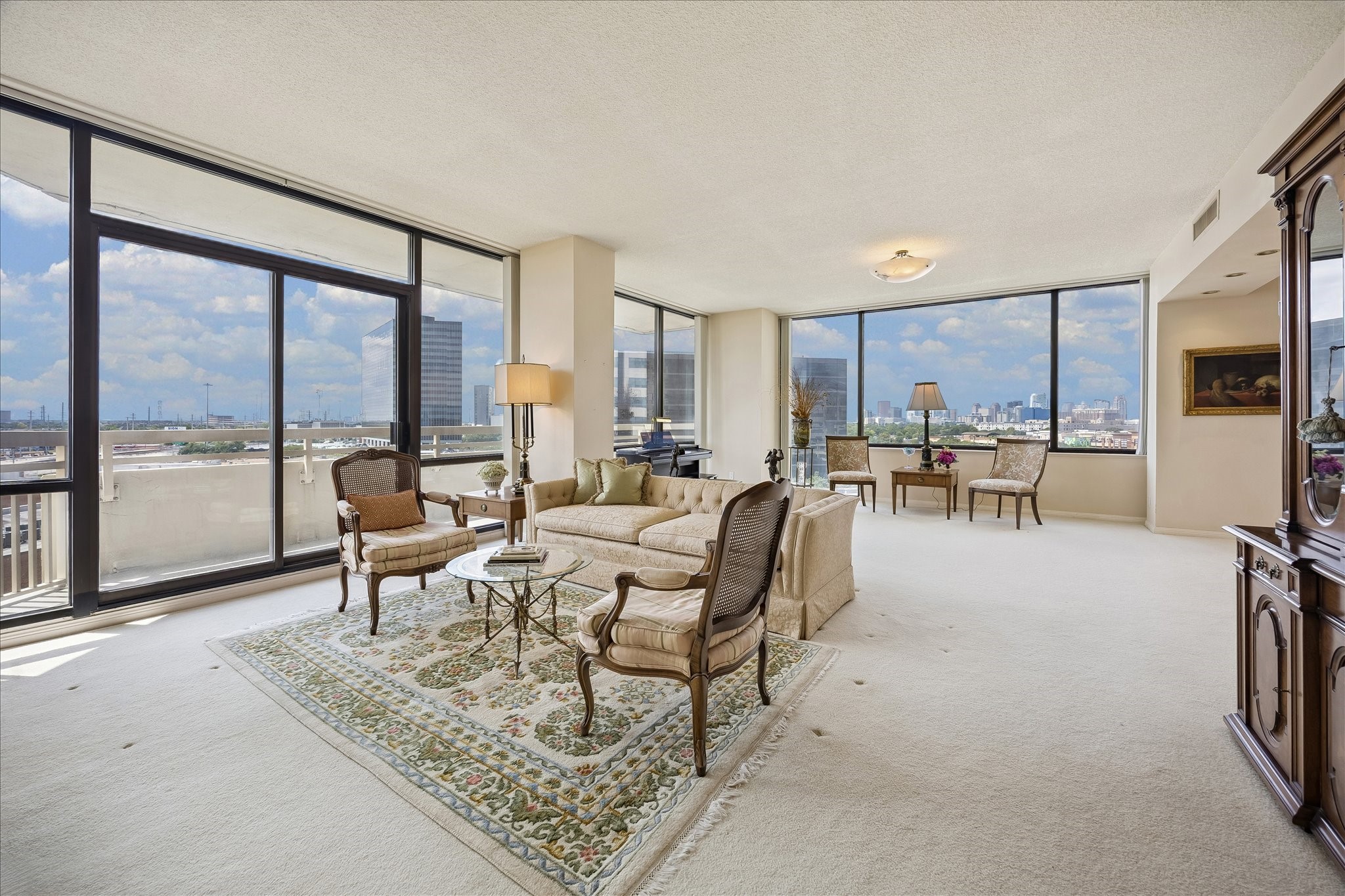 Spacious corner residence with large living areas. Spacious corner residence with large living areas.