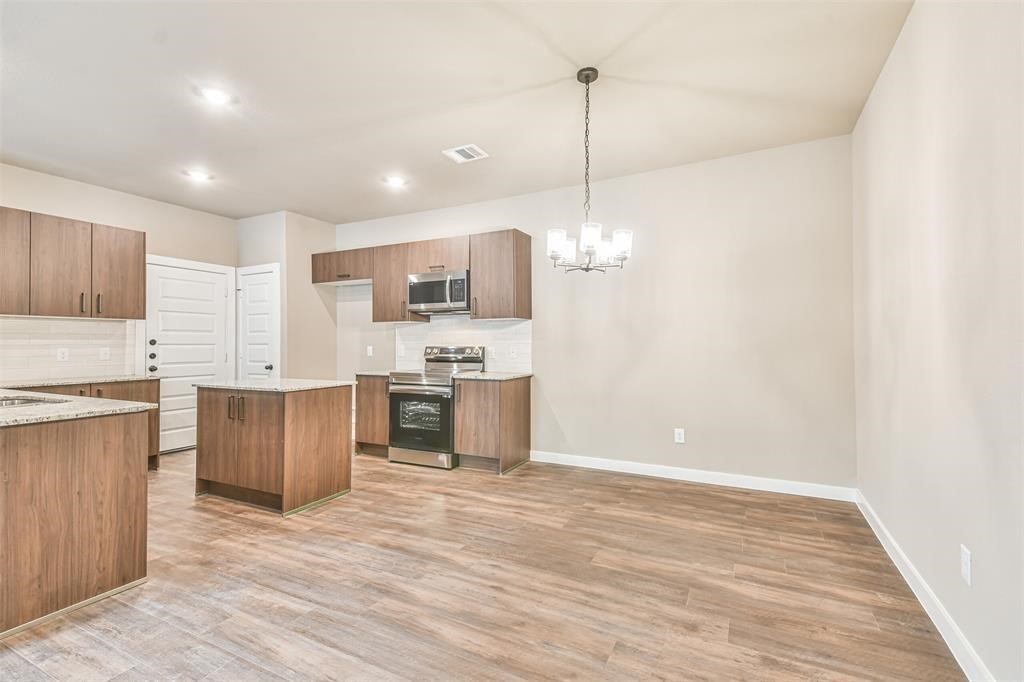 25536 Starling Lane, Magnolia, TX 77354