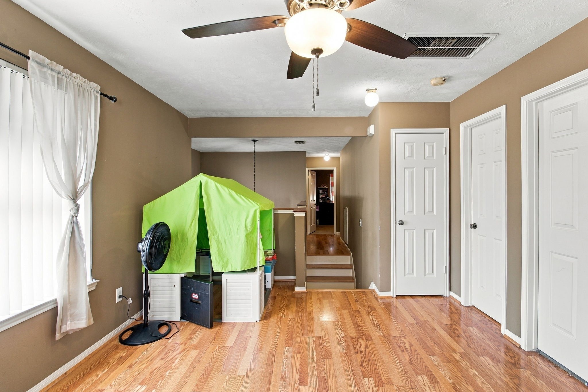 2519 15th Street N, Texas City, TX 77590