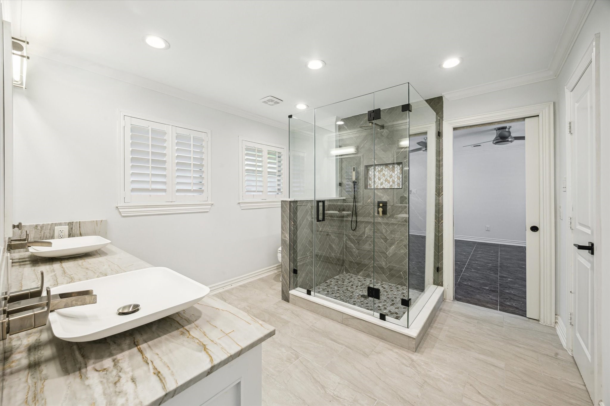 5223 Braesvalley Drive, Houston, TX 77096 5223 Braesvalley Drive, Houston, TX 77096