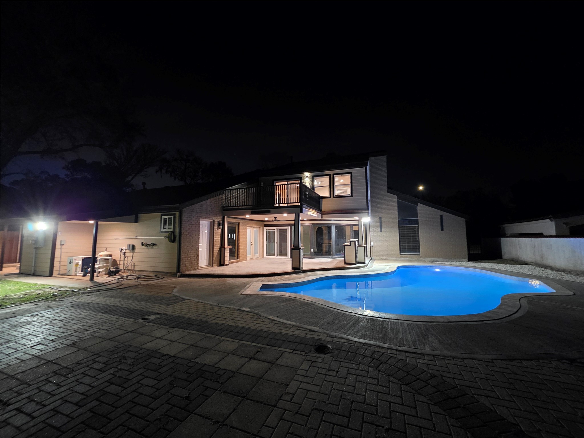 16406 Brook Forest Drive, Houston, TX 77059