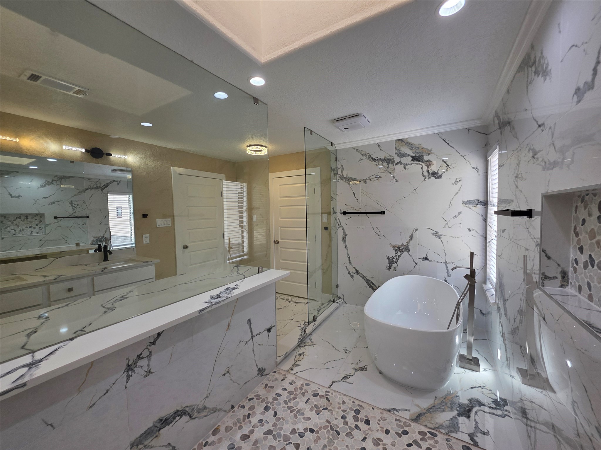 16406 Brook Forest Drive, Houston, TX 77059