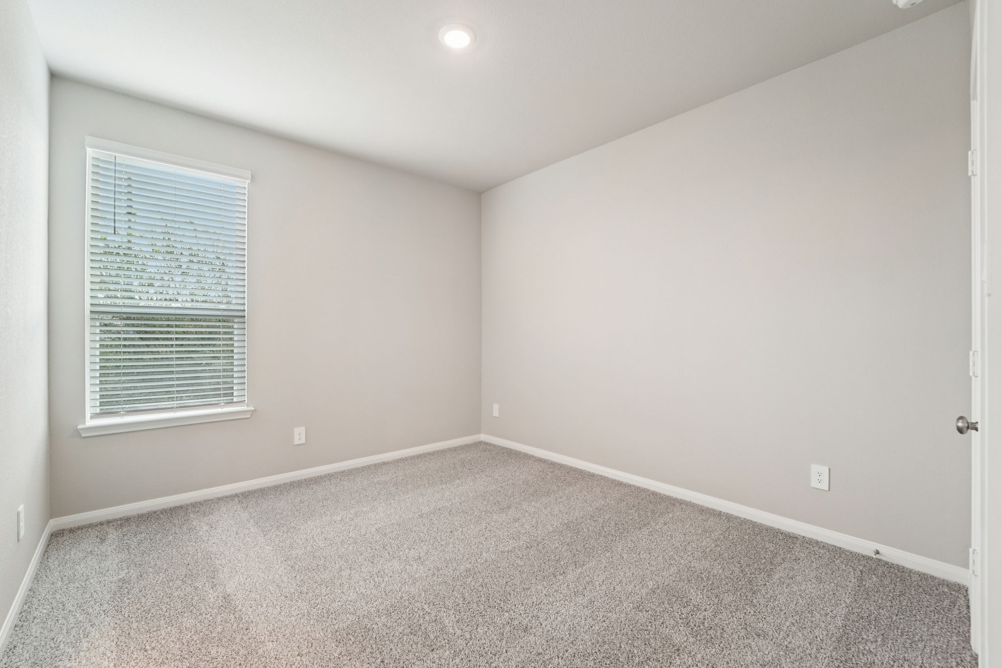 Photo is not of actual home, but is an inspirational photo of builder's model home and may depict options, furnishings, and/or decorator features that are not included.