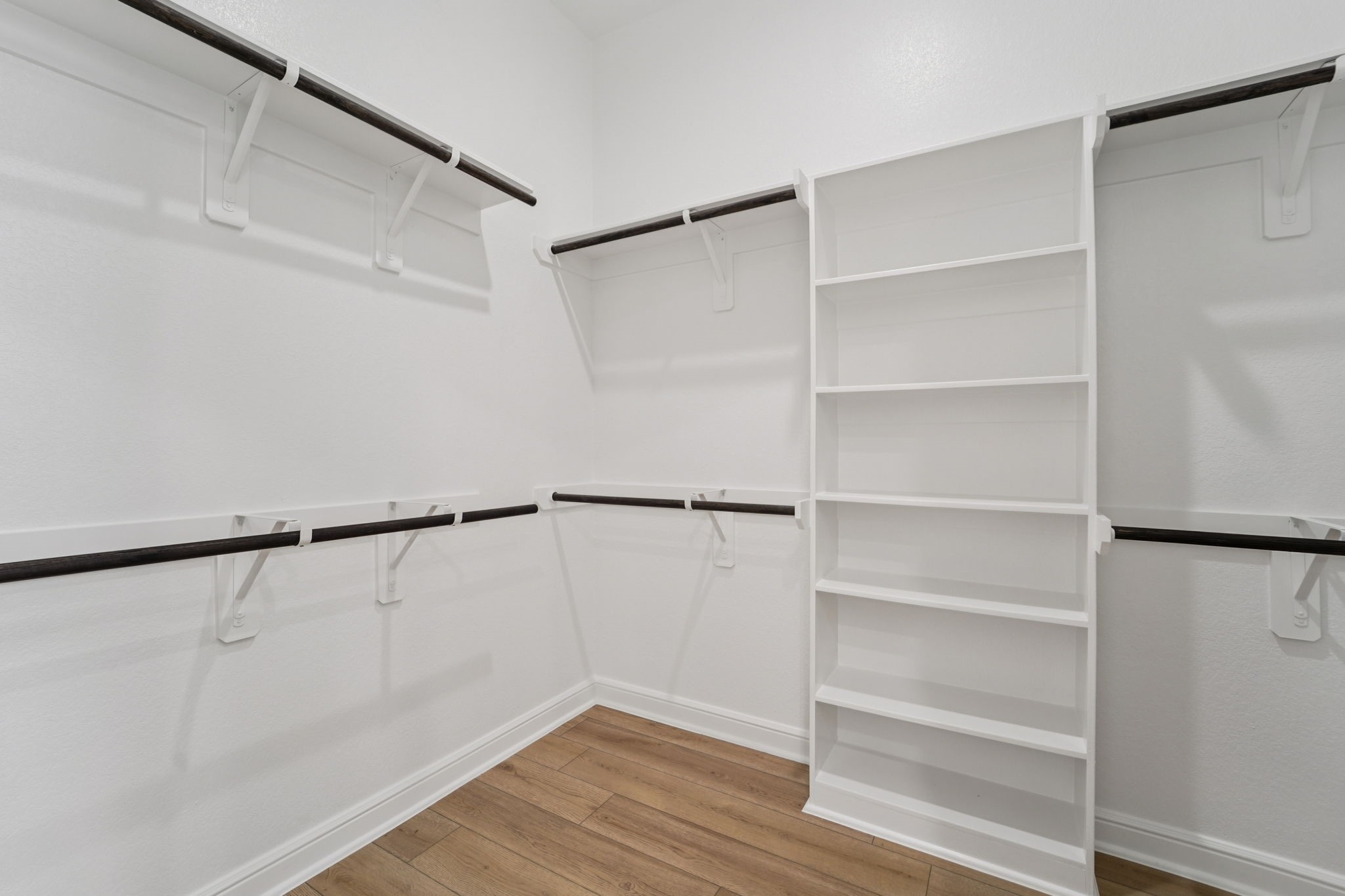 Photo is not of actual home, but is an inspirational photo of builder's model home and may depict options, furnishings, and/or decorator features that are not included.