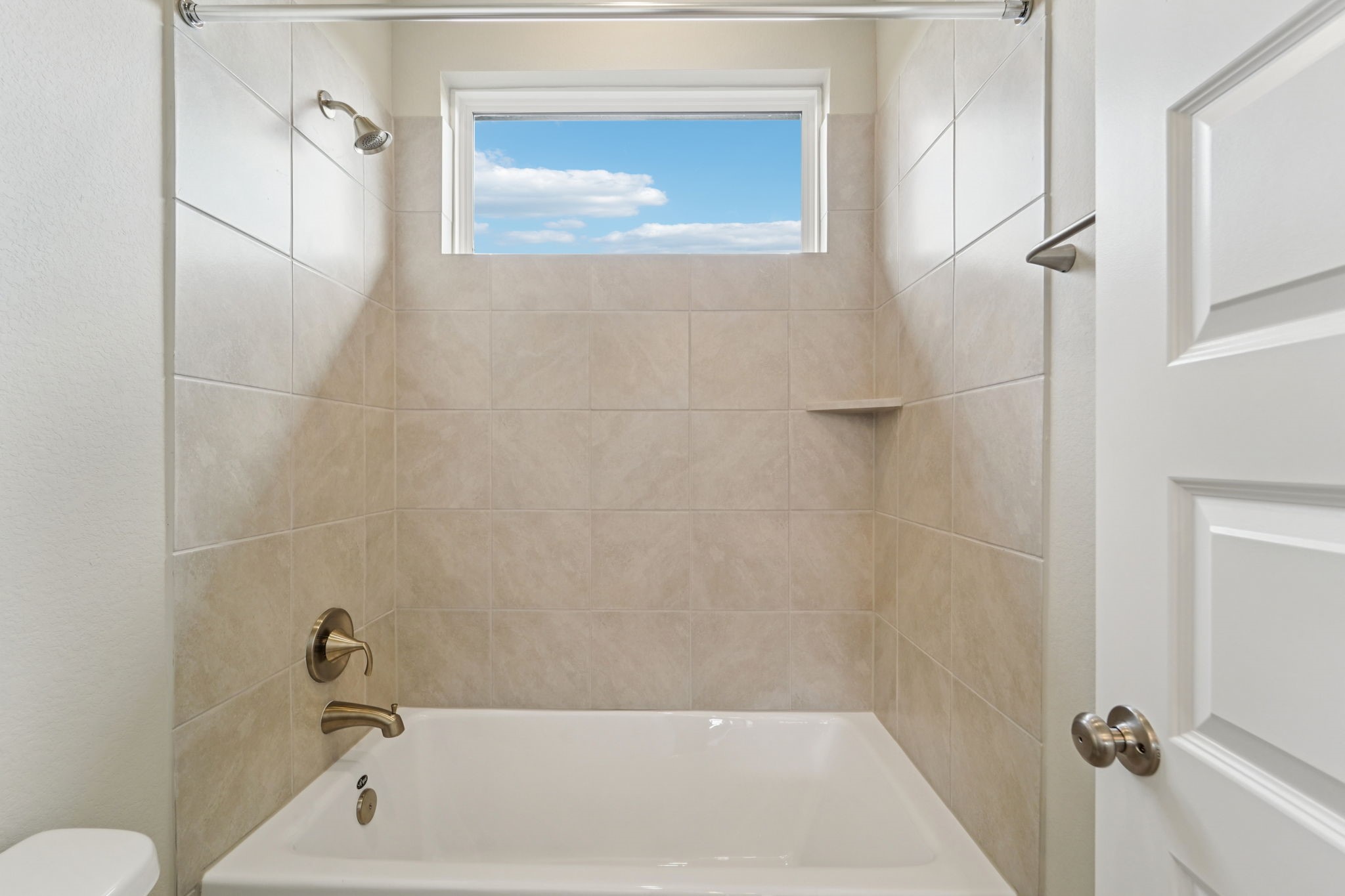 Photo is not of actual home, but is an inspirational photo of builder's model home and may depict options, furnishings, and/or decorator features that are not included.