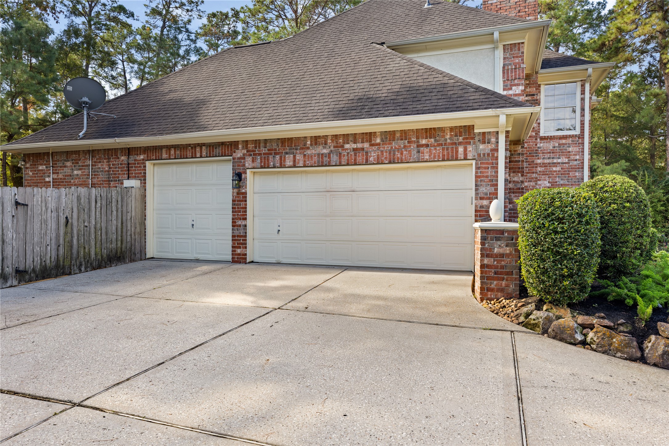3 car attached garage
