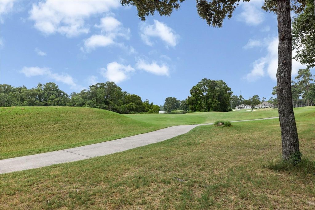 Enjoy living in a golf course community. A golf cart ride from The Clubs of Kingwood golf courses and dining.