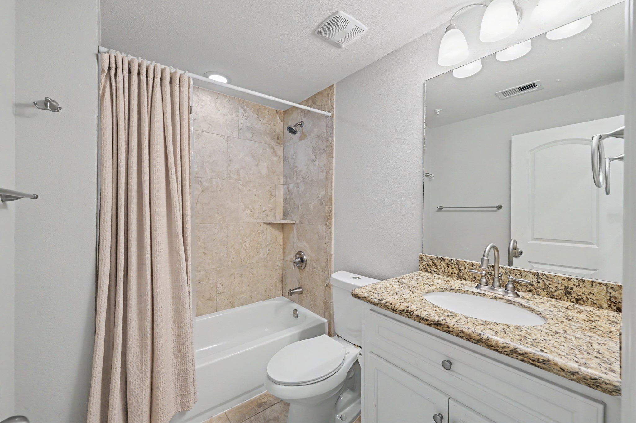 1st floor full bathroom