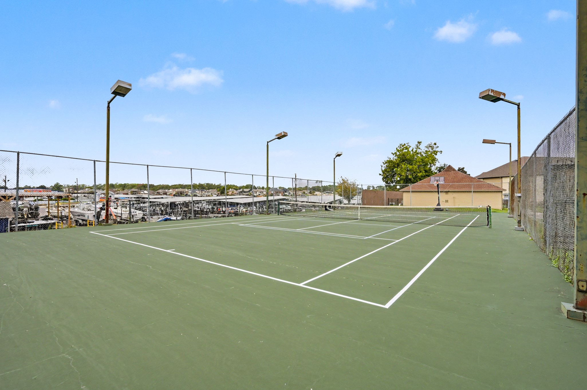 community tennis courts