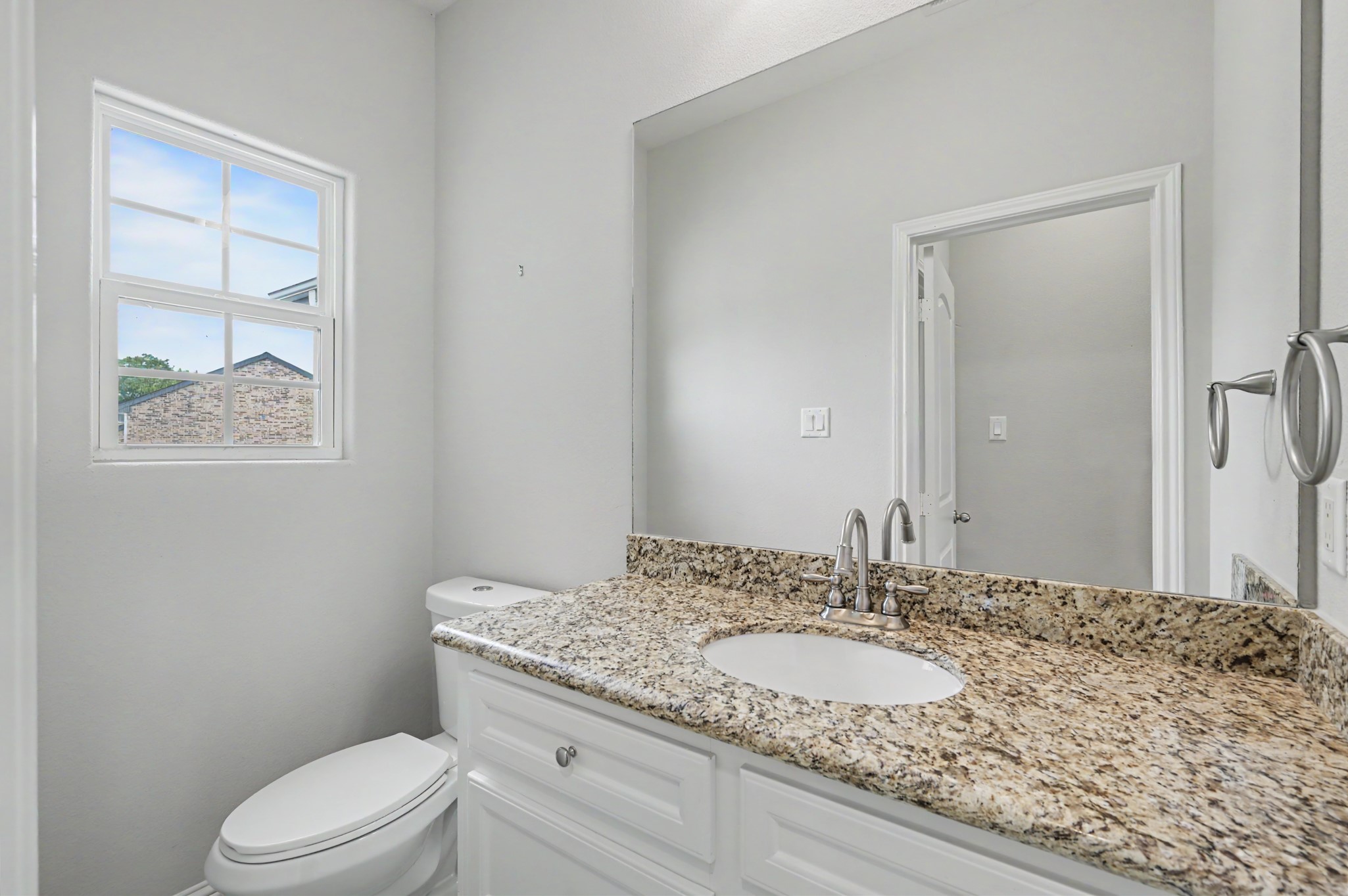 2nd floor half bath