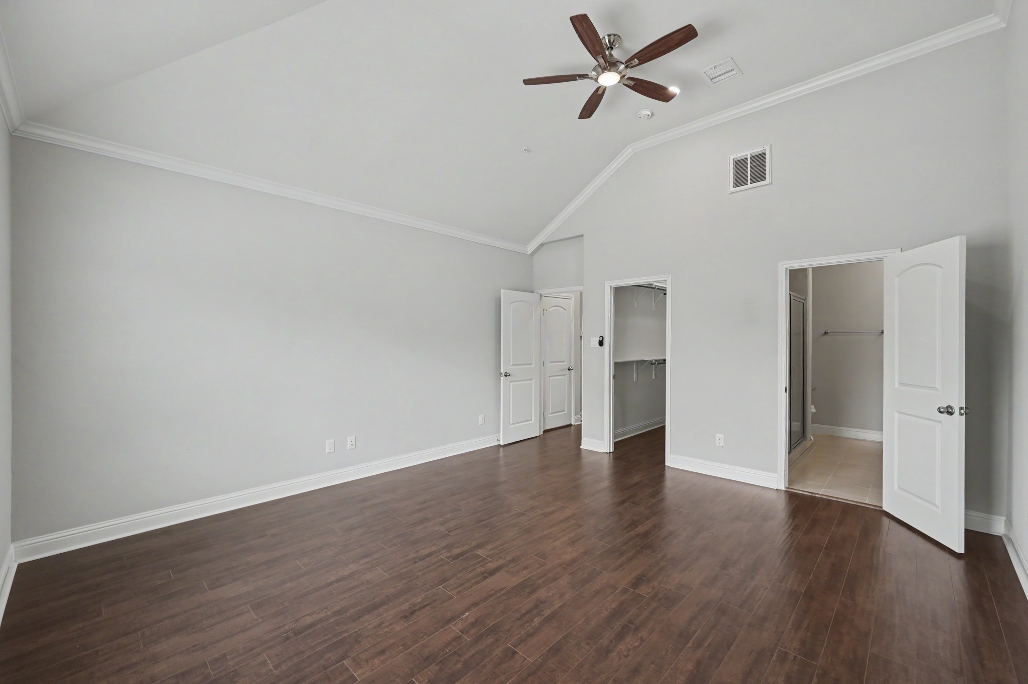 2nd floor primary bedroom