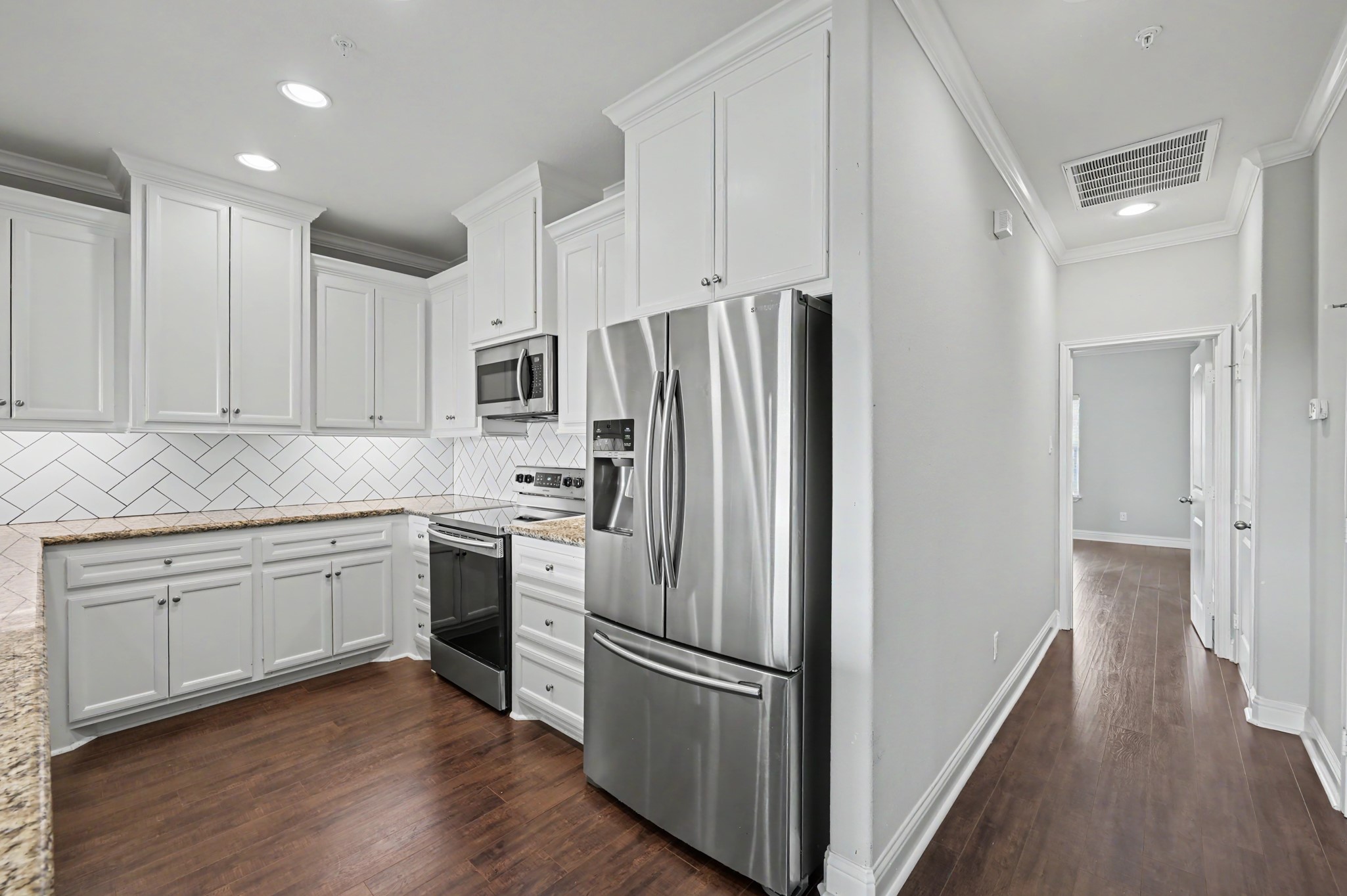 2nd floor kitchen