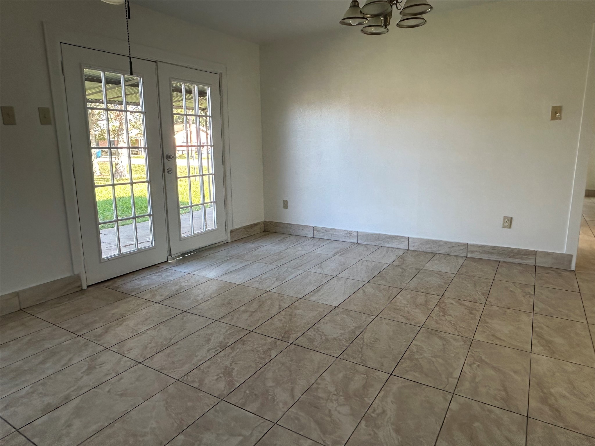 915 Avenue M, South Houston, TX 77587