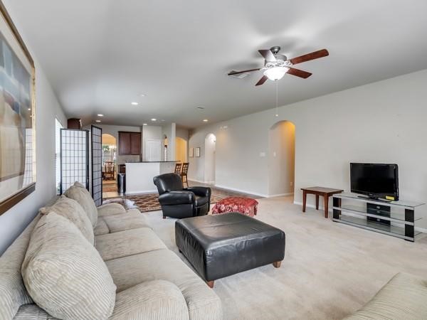 1519 Brook Hollow Drive Drive, Pearland, TX 77581