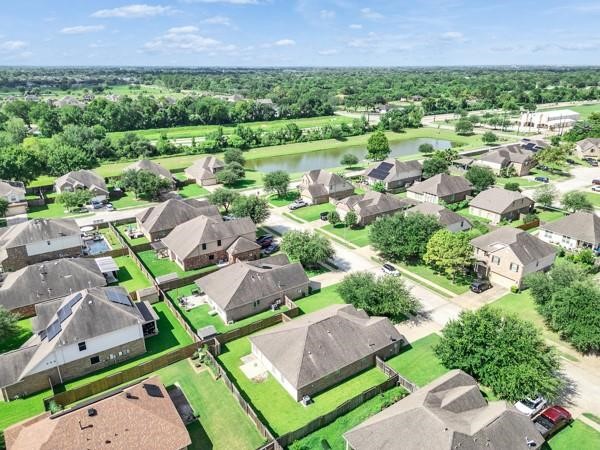 1519 Brook Hollow Drive Drive, Pearland, TX 77581