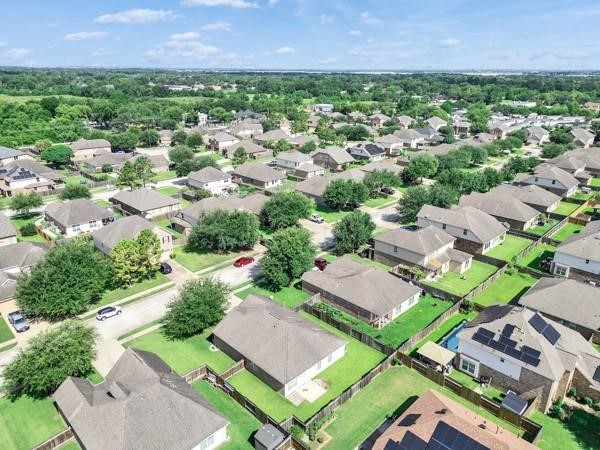 1519 Brook Hollow Drive Drive, Pearland, TX 77581