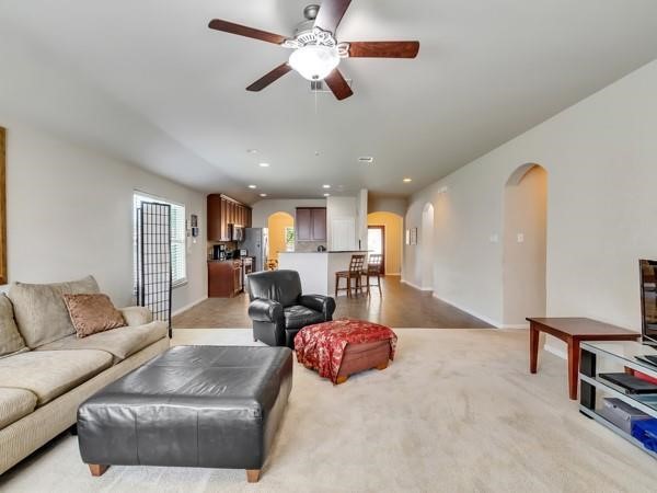 1519 Brook Hollow Drive Drive, Pearland, TX 77581