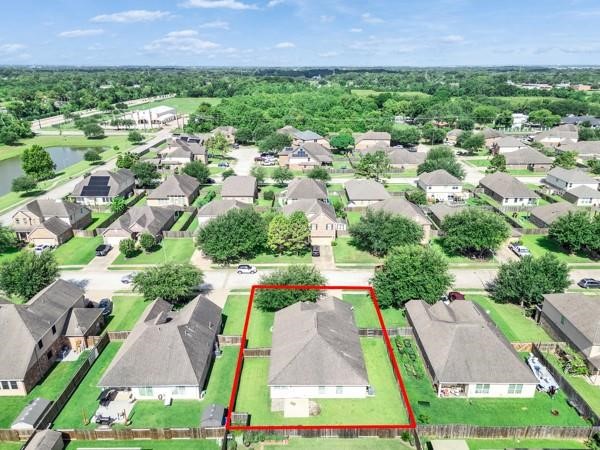 1519 Brook Hollow Drive Drive, Pearland, TX 77581