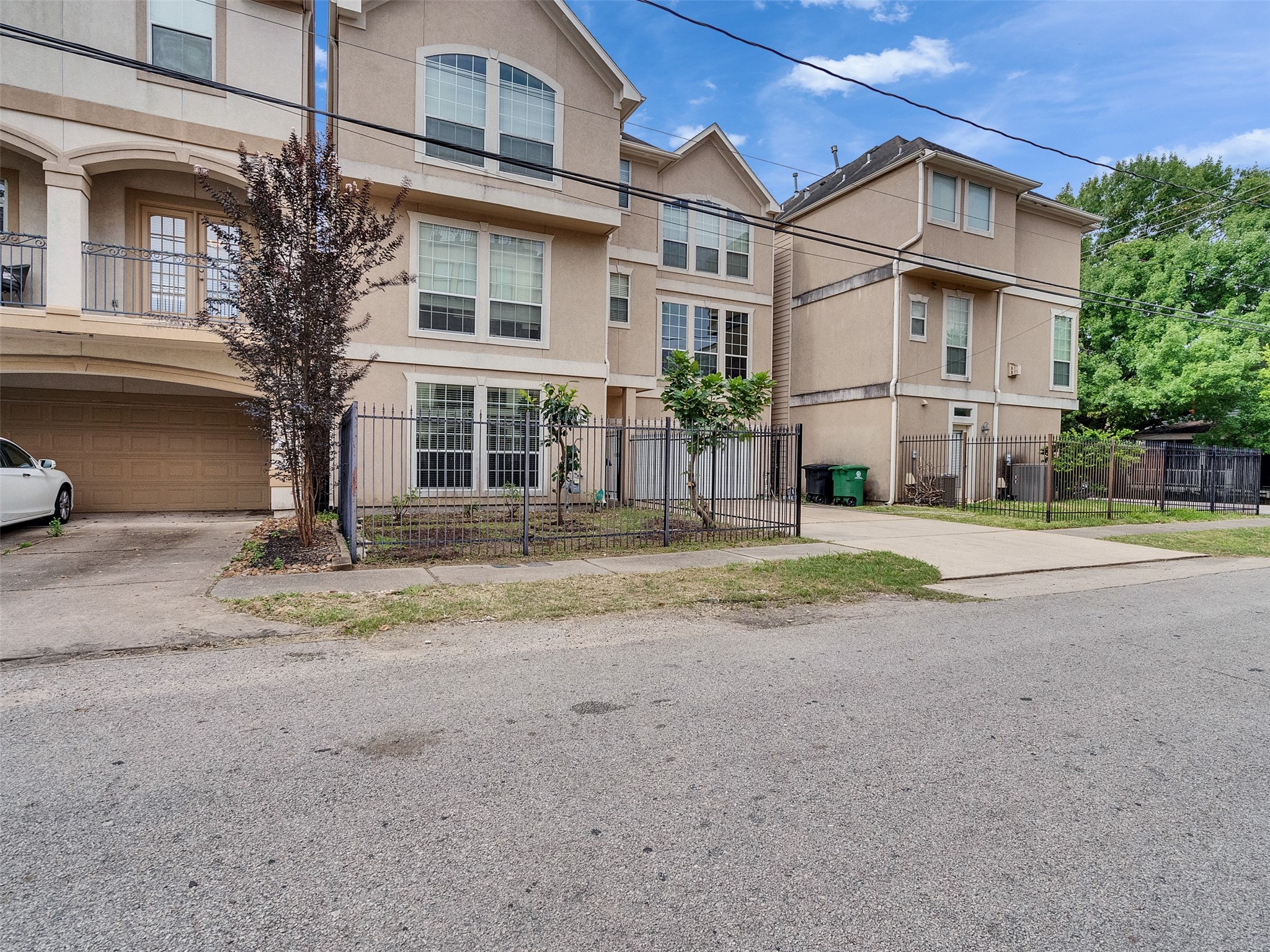 4319 Lillian Street, Houston, TX 77007