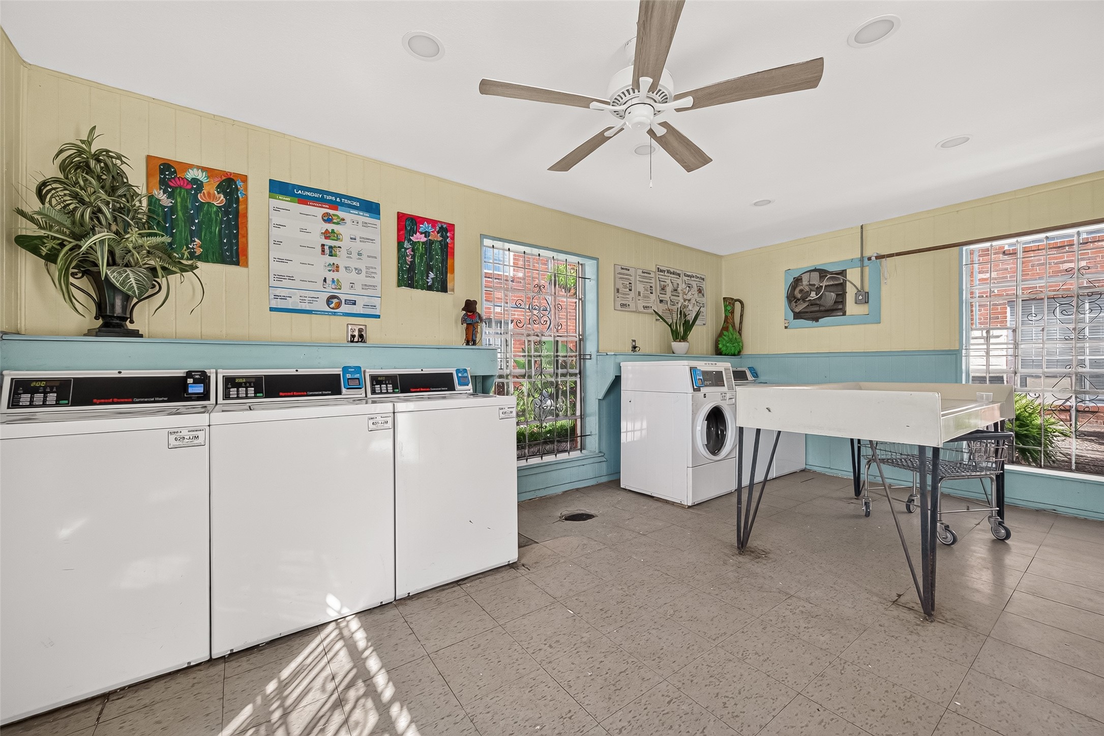 Spacious laundry facility on-site