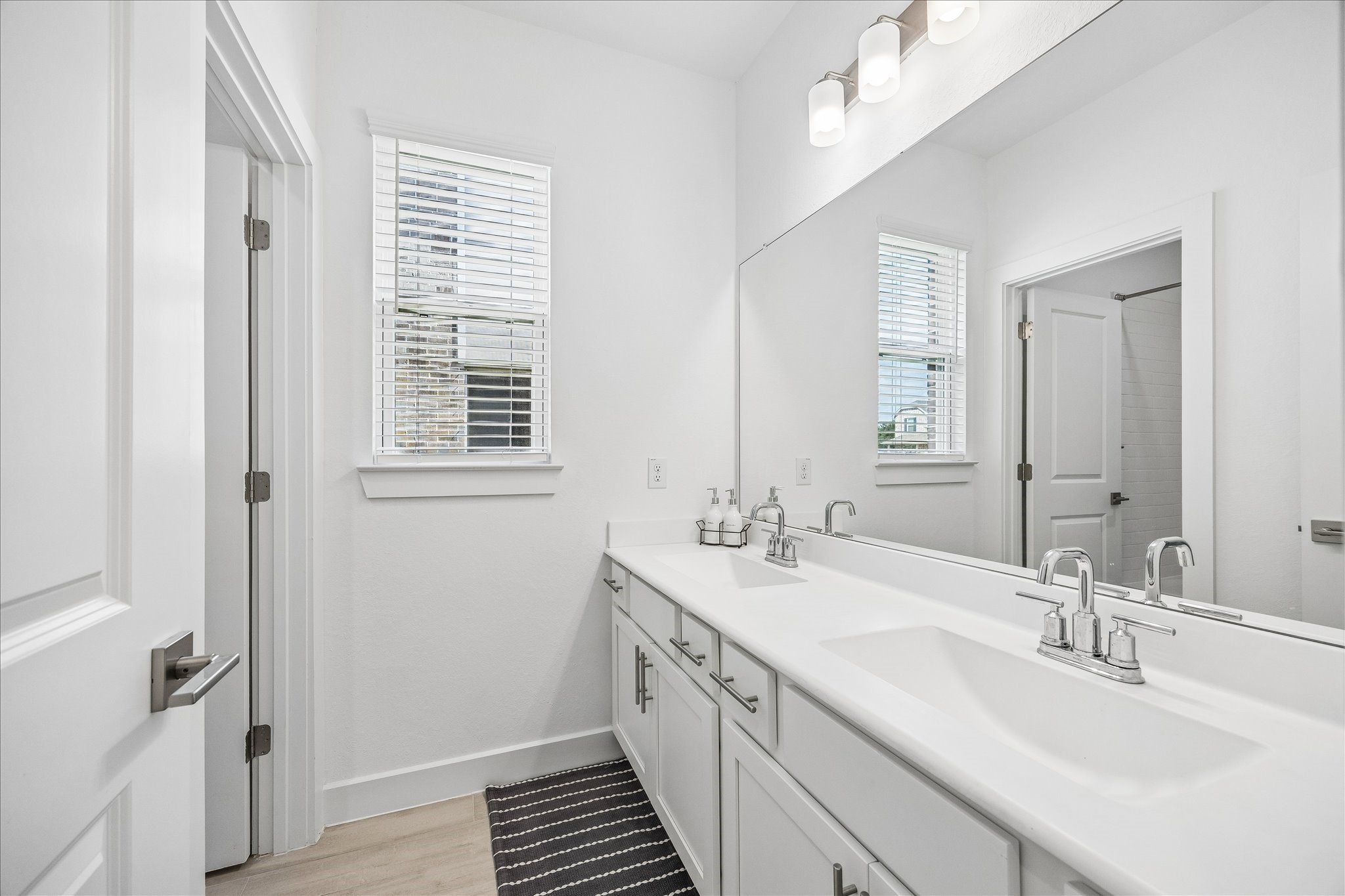 15303 Water Oak Way, Santa Fe, TX 77517
