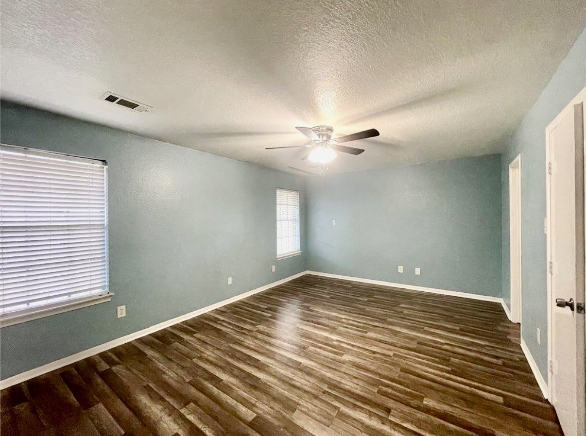 8010 Arrowhead Lane, Houston, TX 77075