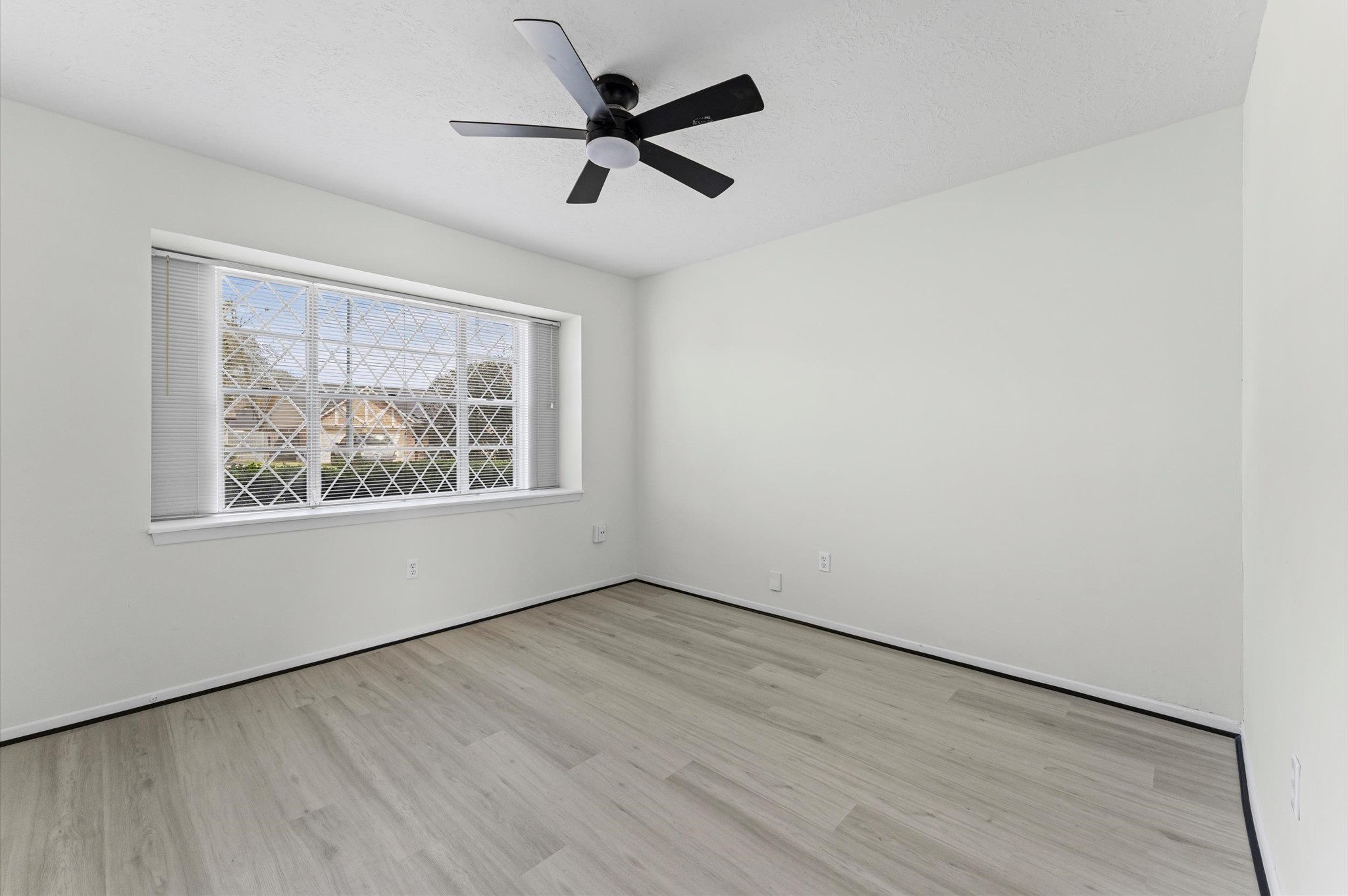 12123 Plumpoint Drive, Houston, TX 77099