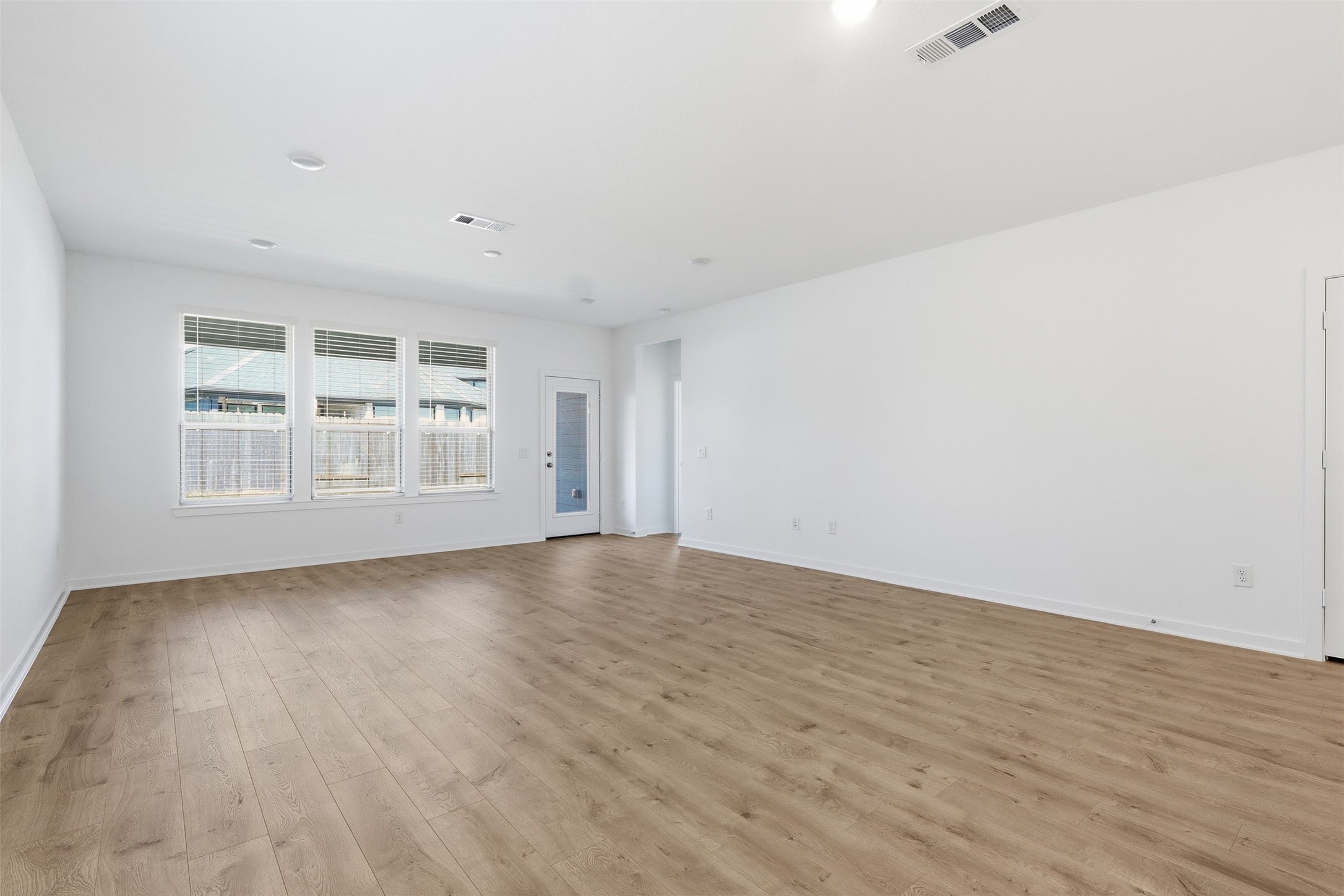 18210 Ellerden Forest Drive, Tomball, TX 77377 18210 Ellerden Forest Drive, Tomball, TX 77377