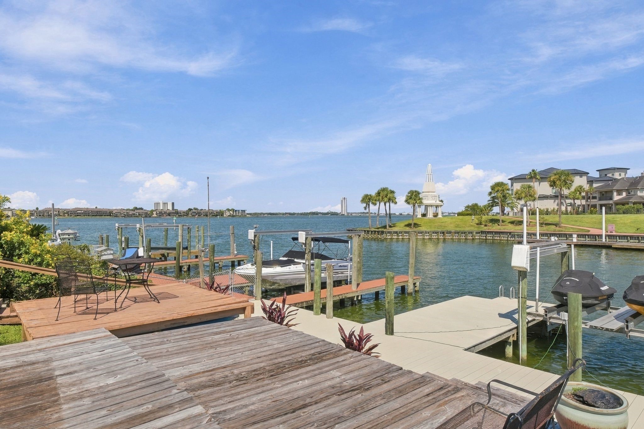 Over 1,000 square feet of all-new waterfront decking leads out to the private boat dock.