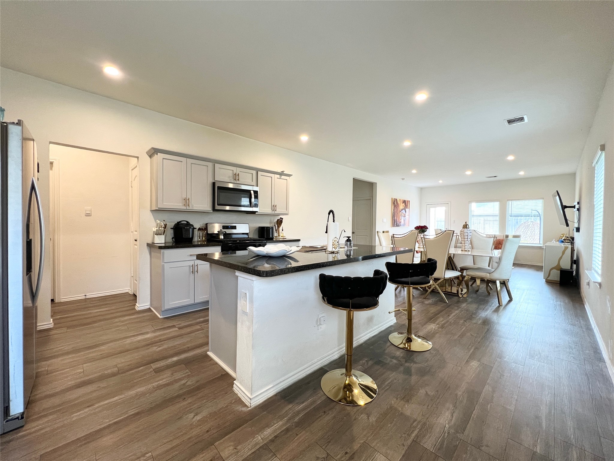 5226 Castlebury Meadows Drive, Spring, TX 77373