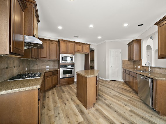 3819 Rivermoss Lane, Katy, TX 77494