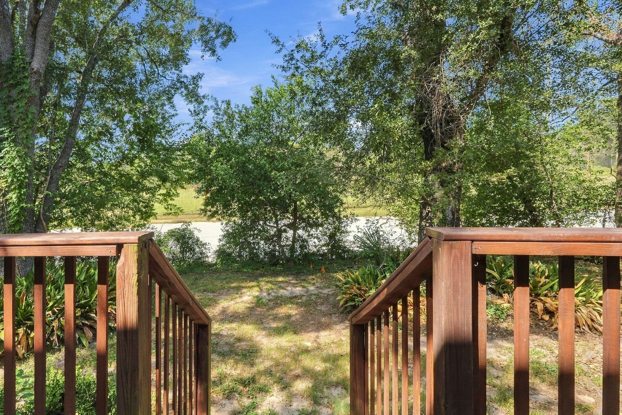713 Palmer Drive, Conroe, TX 77302