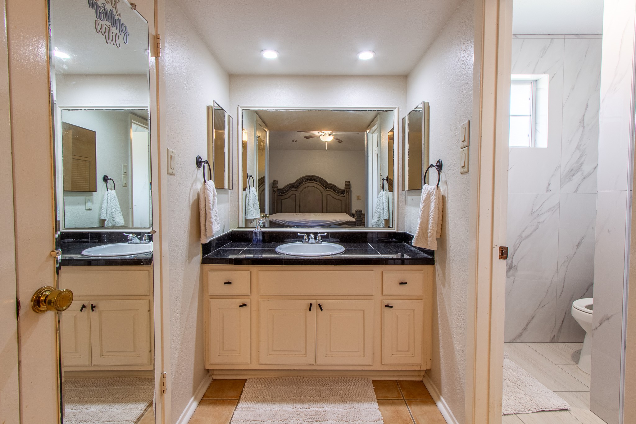2522 Lower Valley Drive, Houston, TX 77067