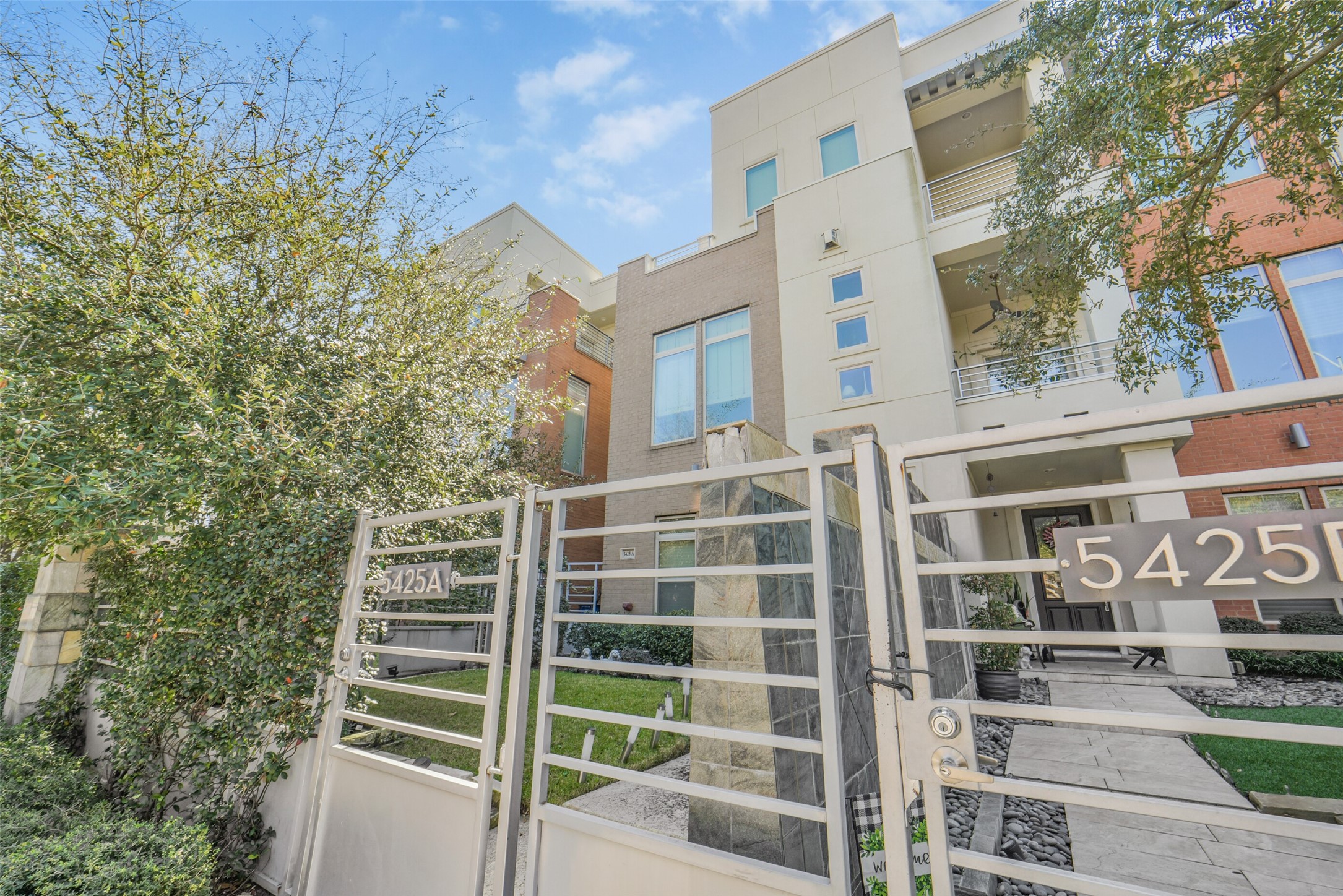5425 Hidalgo Street, #A, Houston, TX 77056
