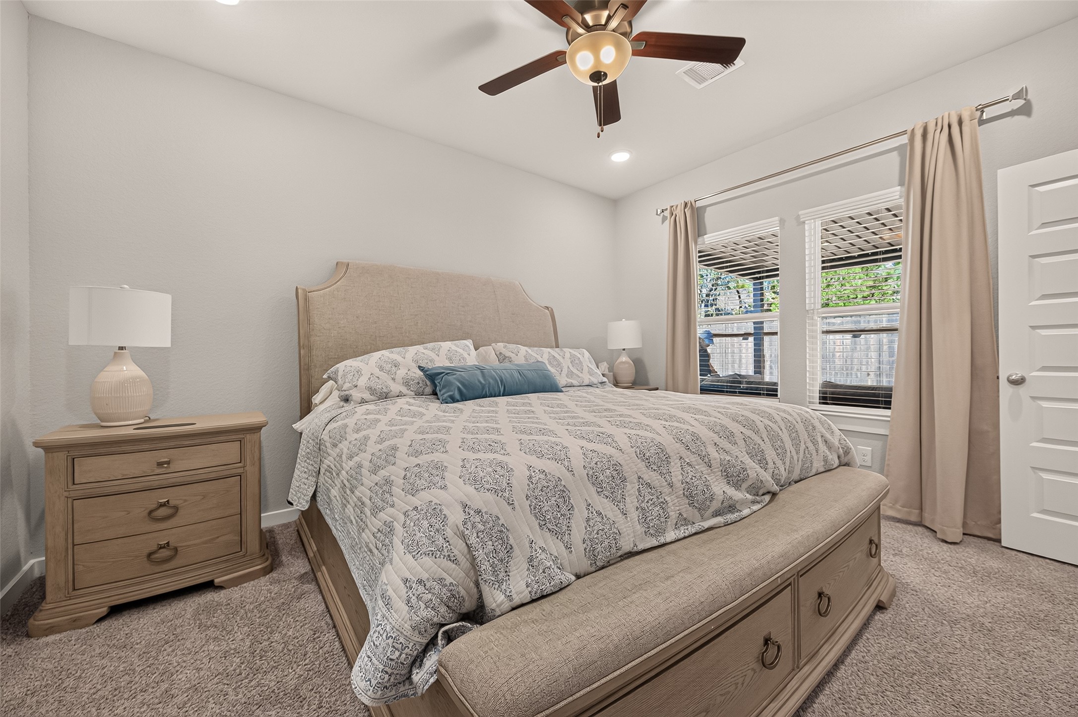 8522 Blueberry Ash Street, Magnolia, TX 77354