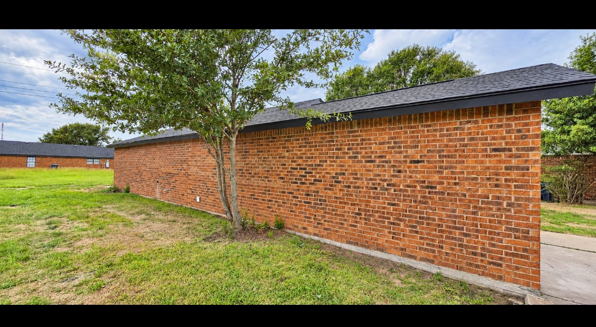 733 Pine Avenue, Prairie View, TX 77445