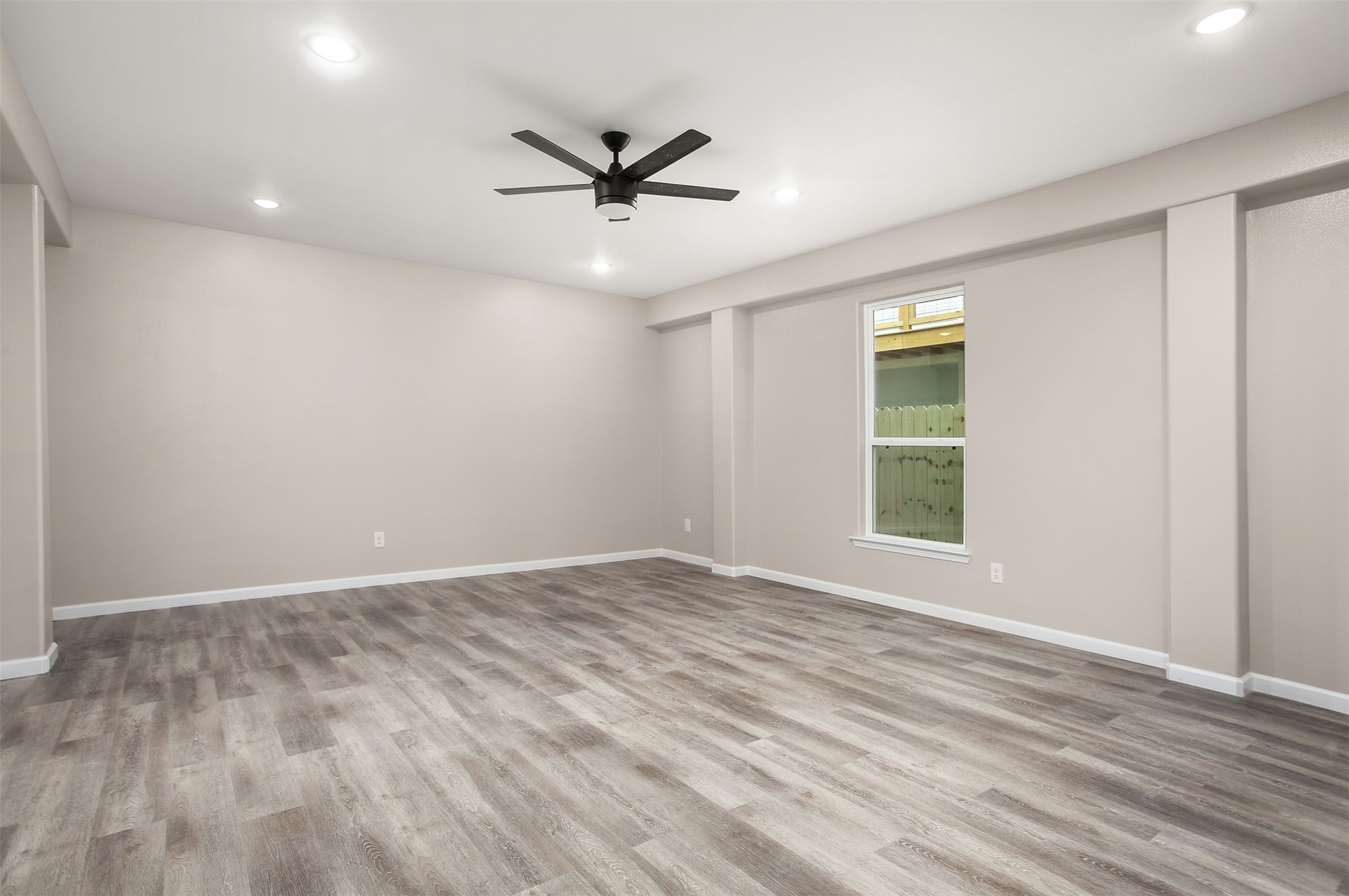 Huge second primary bedroom or guest suite (downstairs)