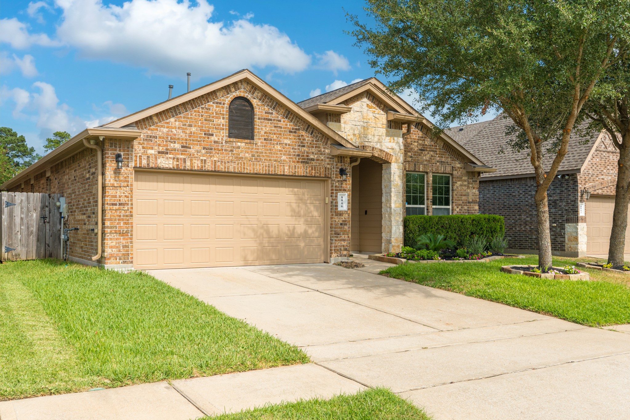 8806 Alicia Drive, Tomball, TX 77375