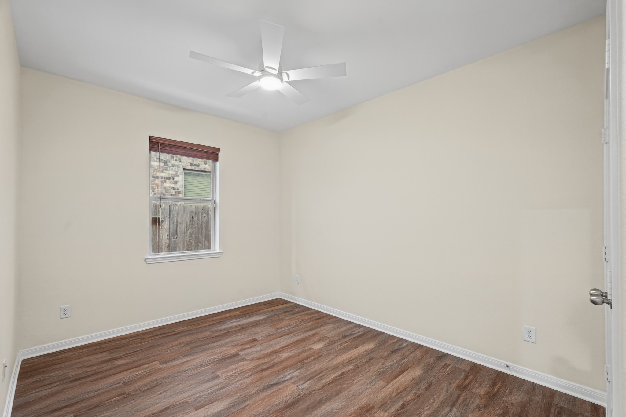 8806 Alicia Drive, Tomball, TX 77375