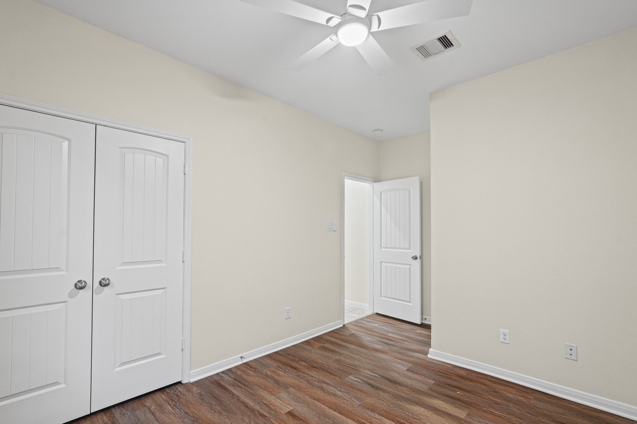 8806 Alicia Drive, Tomball, TX 77375