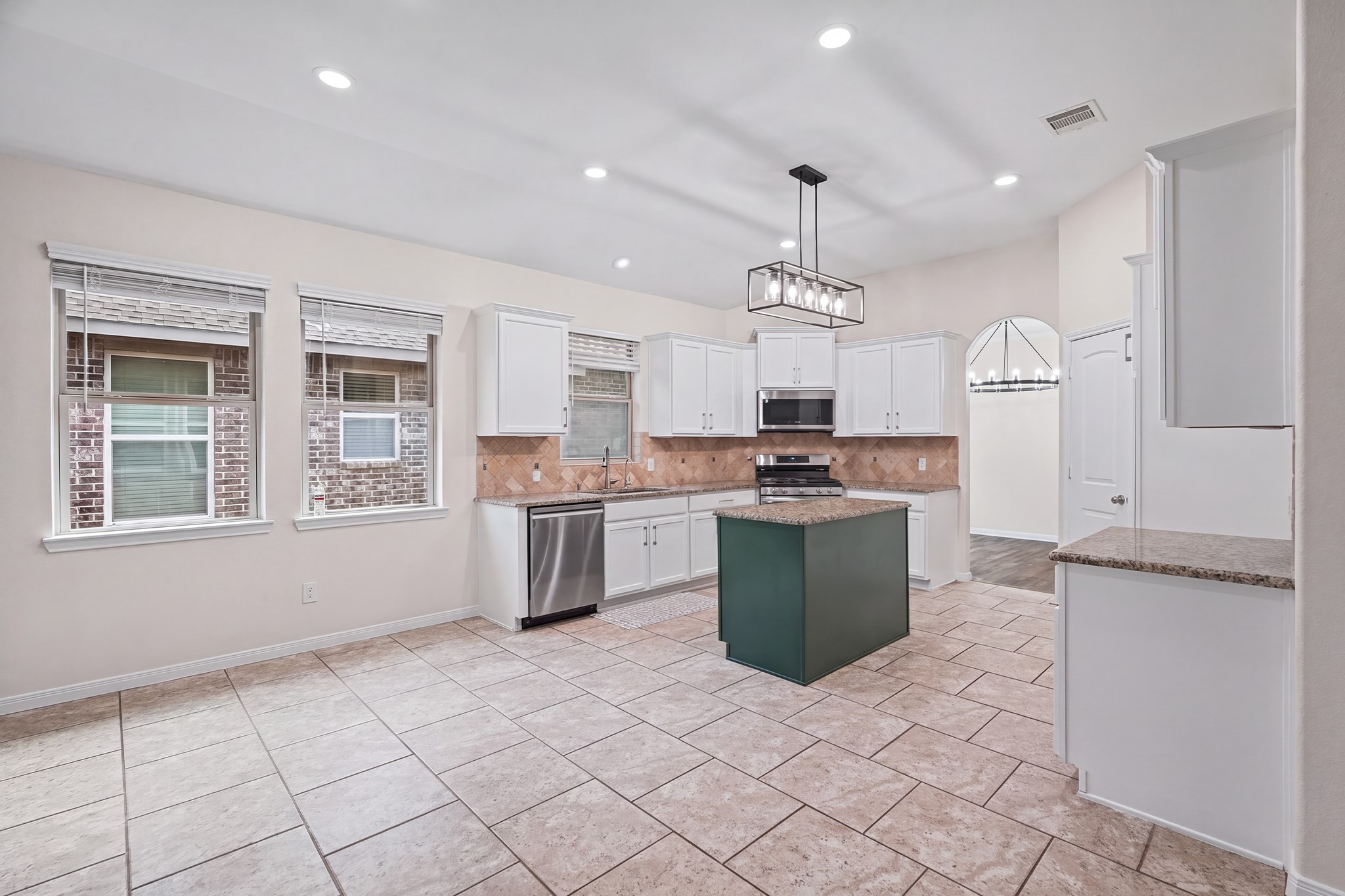 8806 Alicia Drive, Tomball, TX 77375