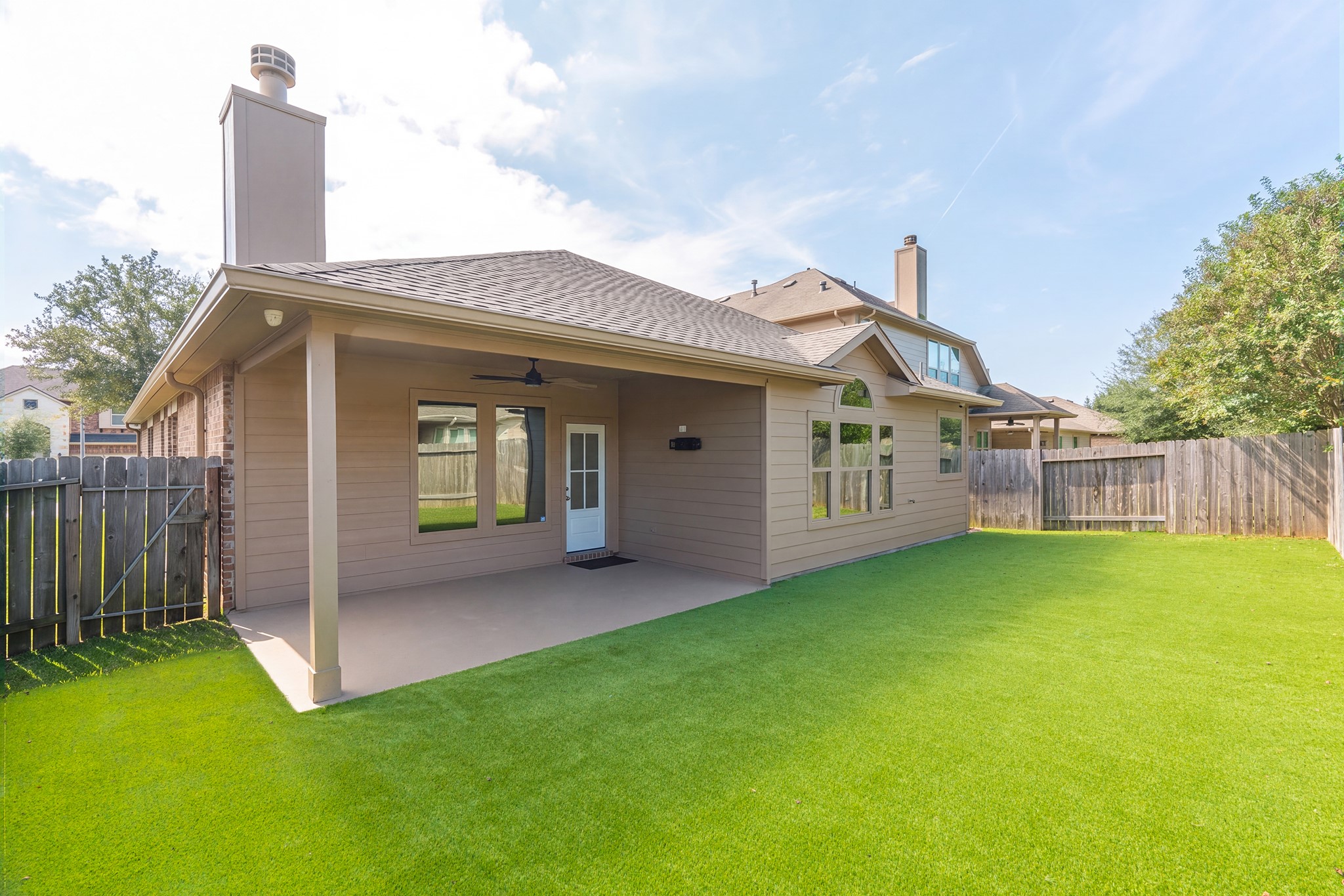 8806 Alicia Drive, Tomball, TX 77375