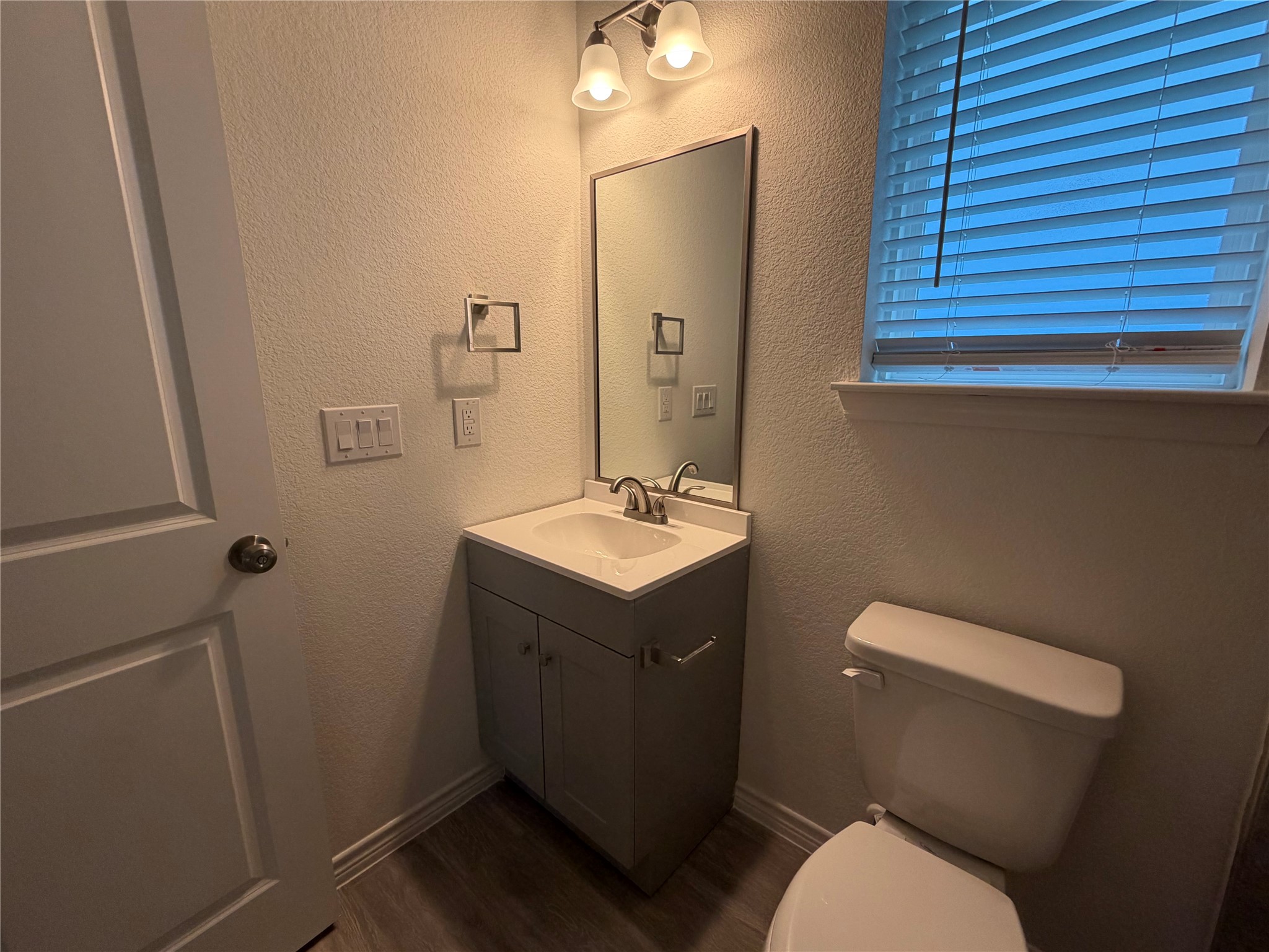 16980 Kempwood, Montgomery, TX 77316