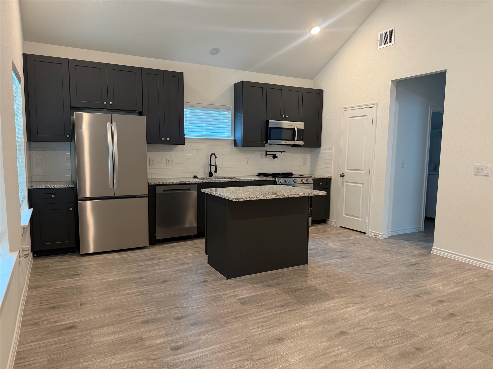 16980 Kempwood, Montgomery, TX 77316