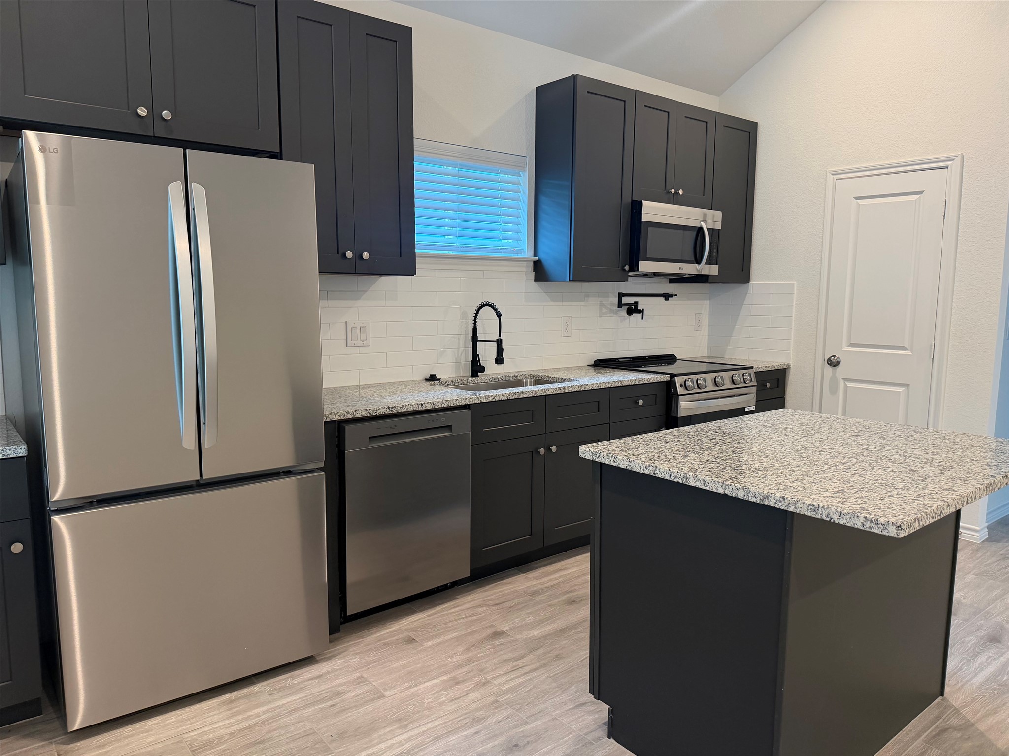 16980 Kempwood, Montgomery, TX 77316