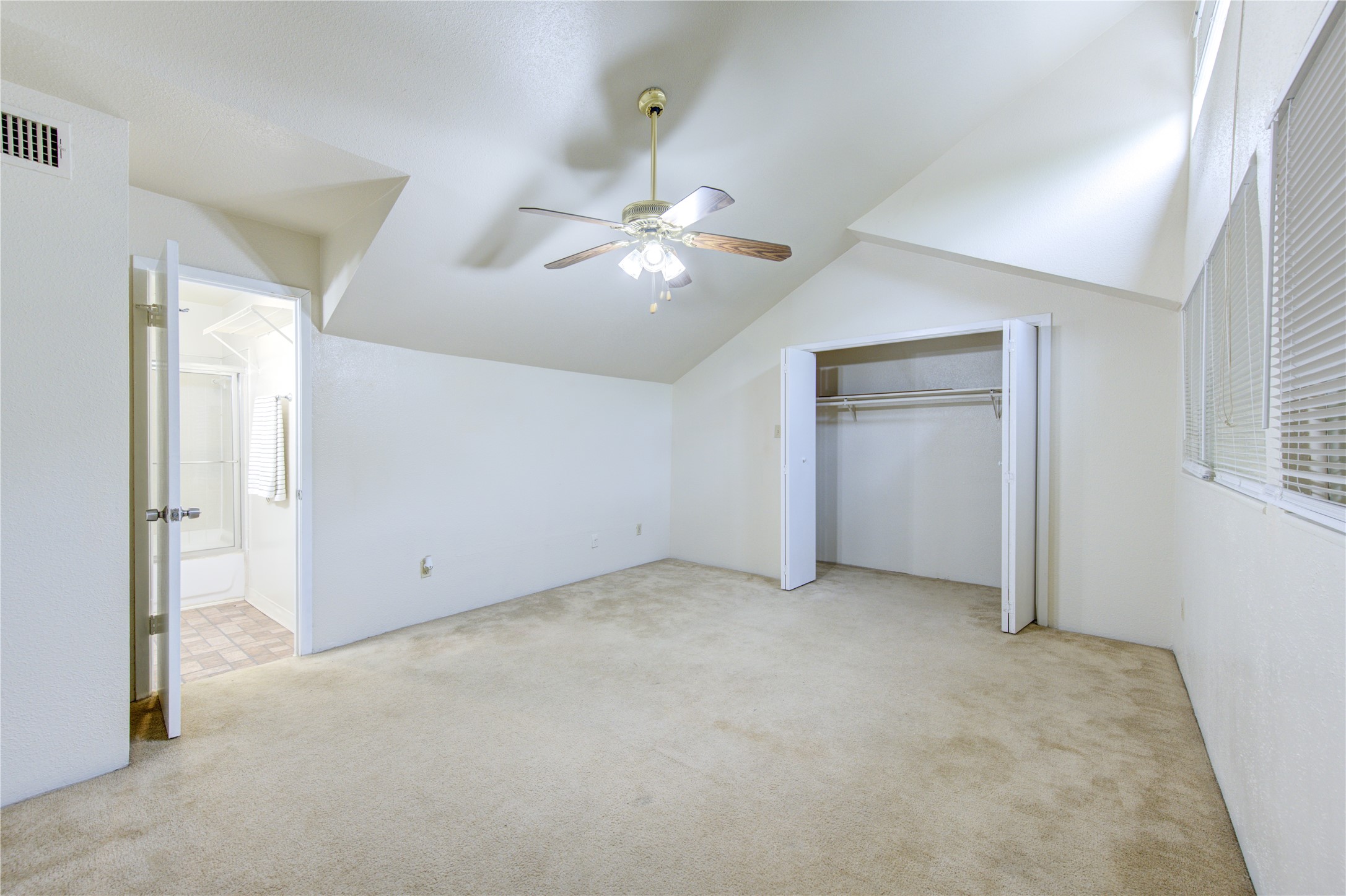 10811 Richmond Avenue, #50, Houston, TX 77042 10811 Richmond Avenue, #50, Houston, TX 77042