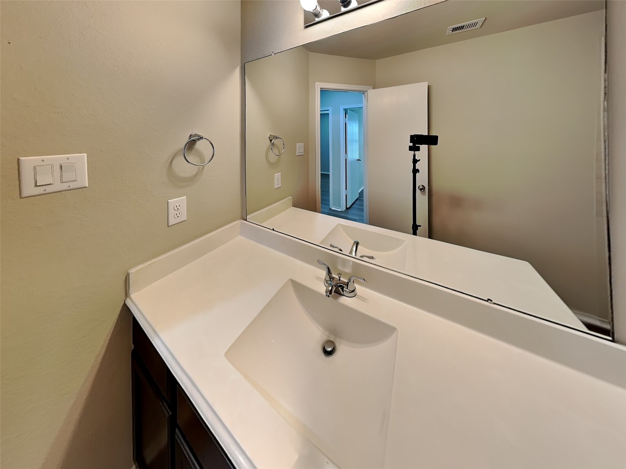 7335 Winter Song Drive, Magnolia, TX 77354